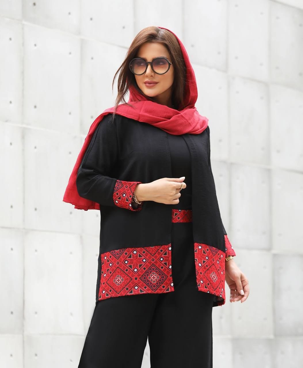 ed6aad7a-918b-423c-b029-26ef64149d66.jpg کت شلوار روناک - Image 1