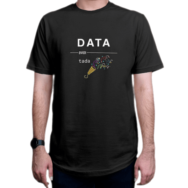 Geeky data over tadaتیشرت برنامه نویسی طرح