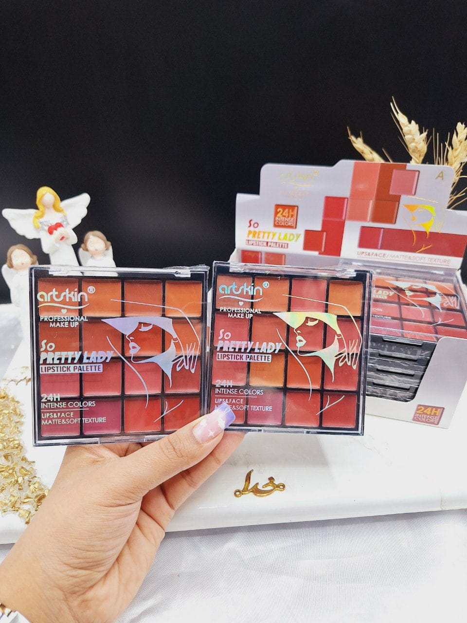photo_2024-02-18_01-37-40 پالت رژ لب 16 رنگ برند ارتسکین artskin کد AS972107 - Image 1