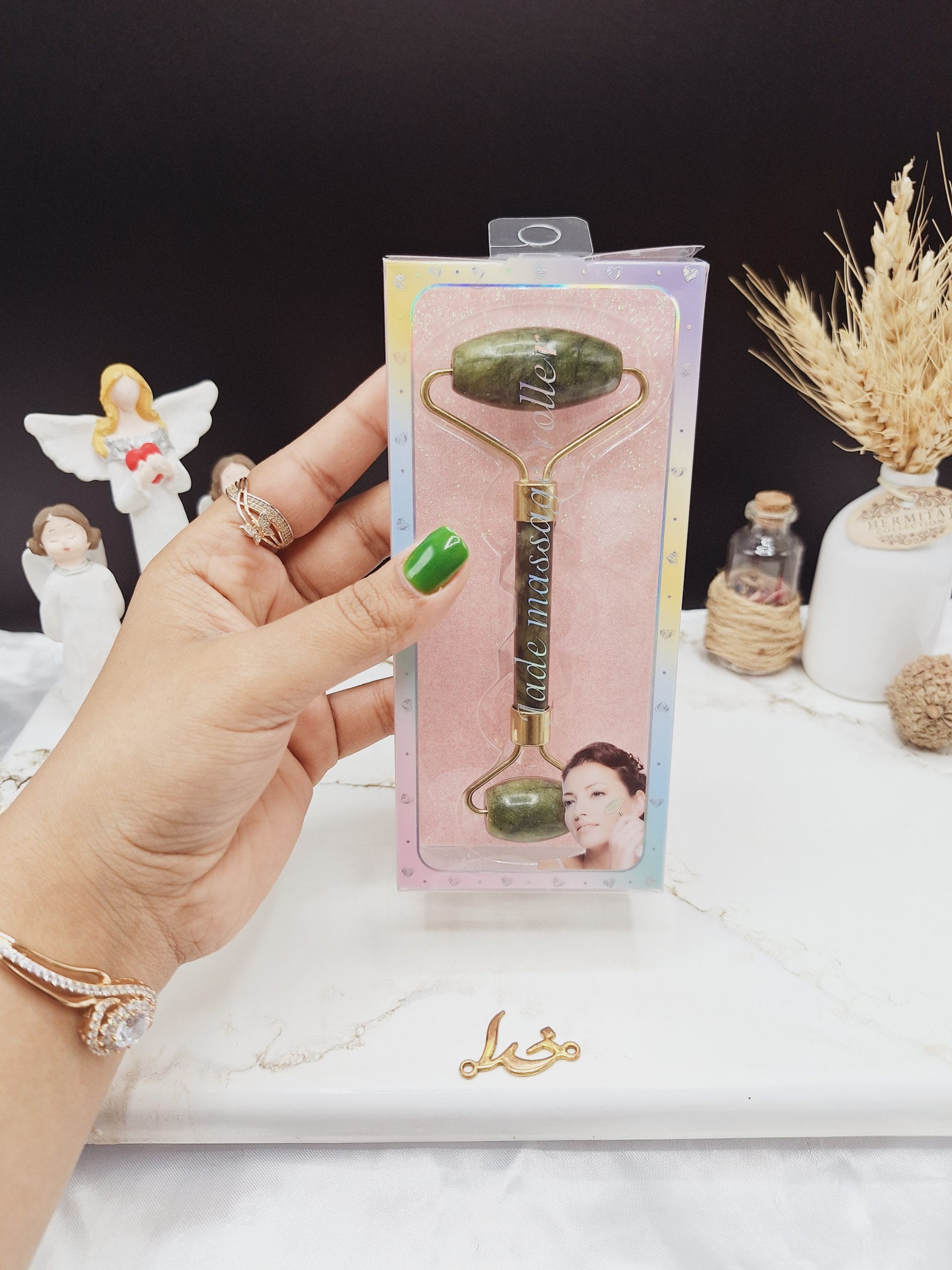 ۲۰۲۴۰۴۱۷_۱۱۴۶۱۹-scaled خرید عمده ماساژور صورت جیدرولر jade Roller - Image 1