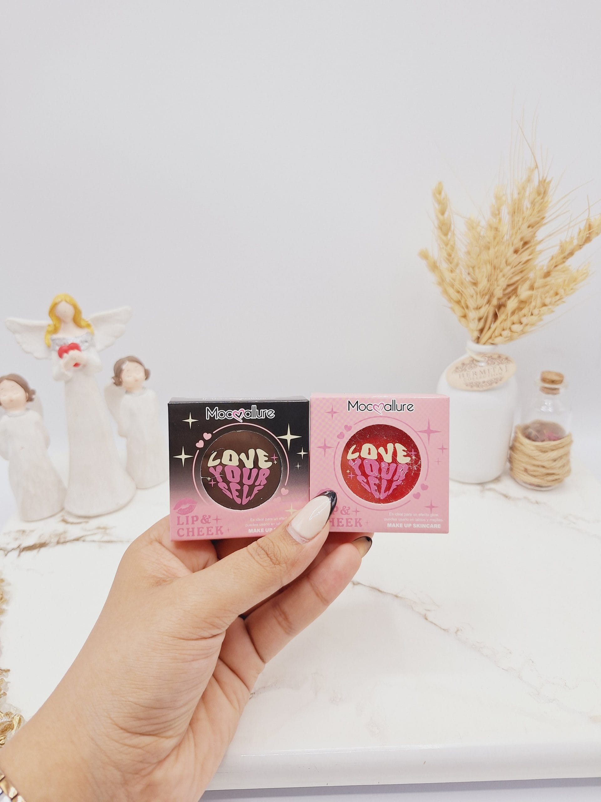 ۲۰۲۵۰۴۱۲_۱۱۵۸۲۹-scaled تینت لب و گونه جادویی سیاه برند موکالرو مدل LOVE YOUR SELF کد ES3766 - Image 1