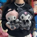 عروسک کرومی و ملودی لباس چهارخونه