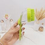 برس و ماساژور سیلیکونی مخزنی دسته دار