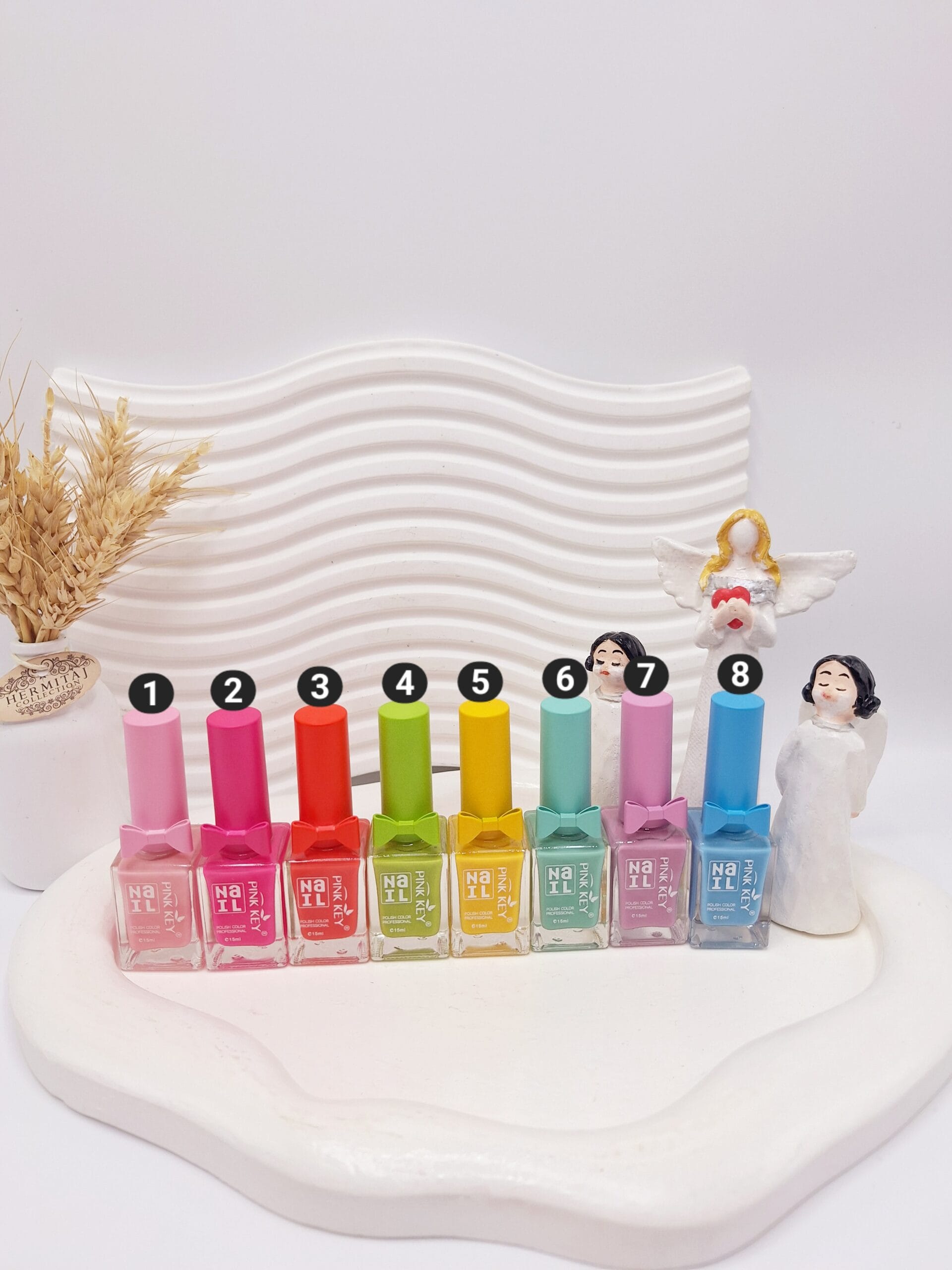 ۲۰۲۵۰۸۲۰_۱۴۴۰۱۸-scaled لاک ناخن طرح پاپیون پینک کی - Image 1