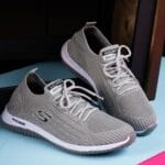 کتونی مردانه اسکیچرز جورابی