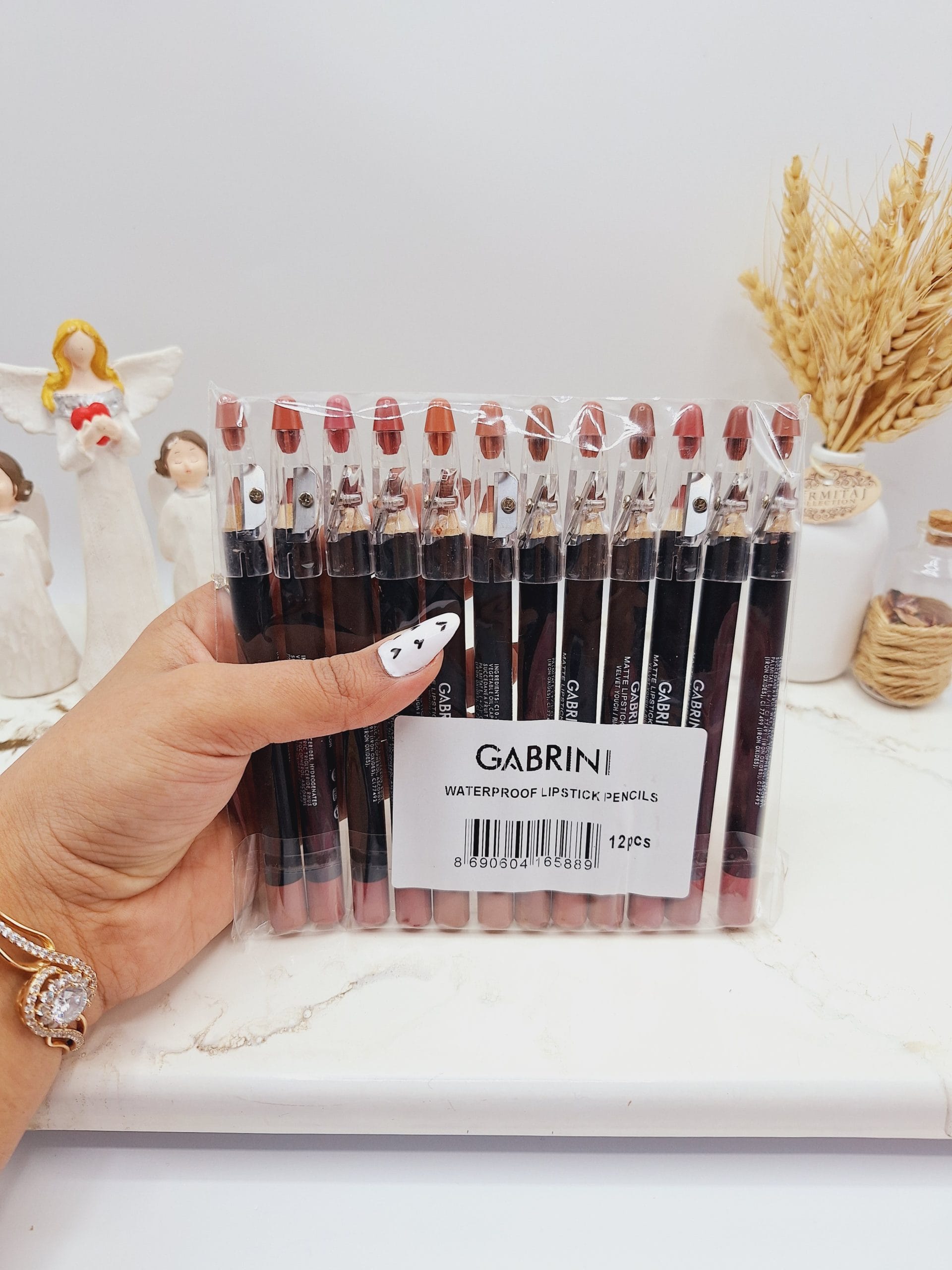 ۲۰۲۵۰۳۰۴_۱۲۲۰۱۳-scaled پک رژ مدادی 12 عددی ( تراش دار ) گابرینی کد5889 - Image 1