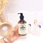 شاور ژل تمیز کننده پوست بدن با عصاره روغن آرگان حجم 350m برند sador کد 9248