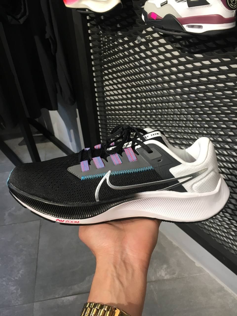 cdbf1dbe-c3c4-4ad8-b0bd-2d8c20b55b0e nike pegasus مدل 38 طرح 3 - Image 1
