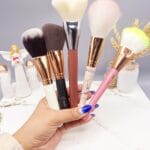 براش میکاپ در رنگ و سایز های مختلف ارسال رندم