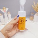 فوم براش دار ضد چین و چروک روغن اسب بیوآکوا حجم 120 میل کد 34236