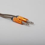 کابل AUX کلومن مدل KA - 38 طول یک متر طلایی گارانتی اصالت و سلامت فیزیکی کالا