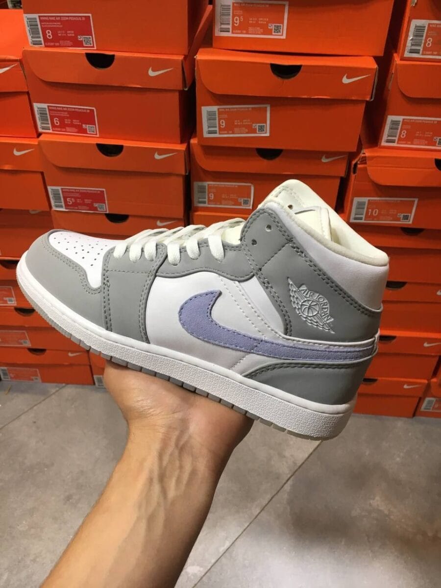 jordan 1 mid طرح 1 - Image 1