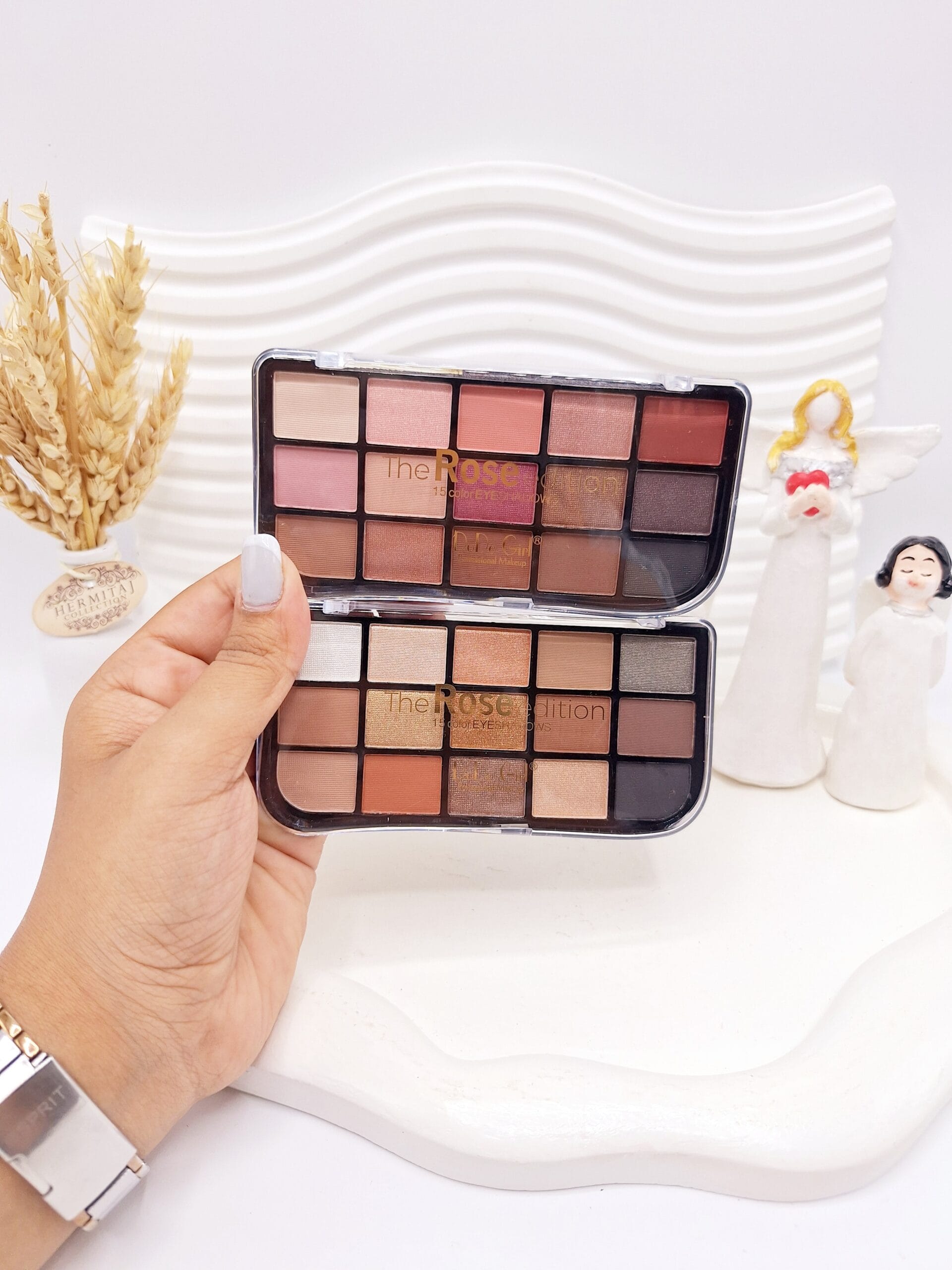 ۲۰۲۵۰۸۱۷_۱۵۰۱۴۷-scaled پالت سایه 15 رنگ DoDo Girl کد 3364 - Image 1