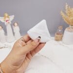 پد مثلثی مناسب پنکک و کرم پودر سفید