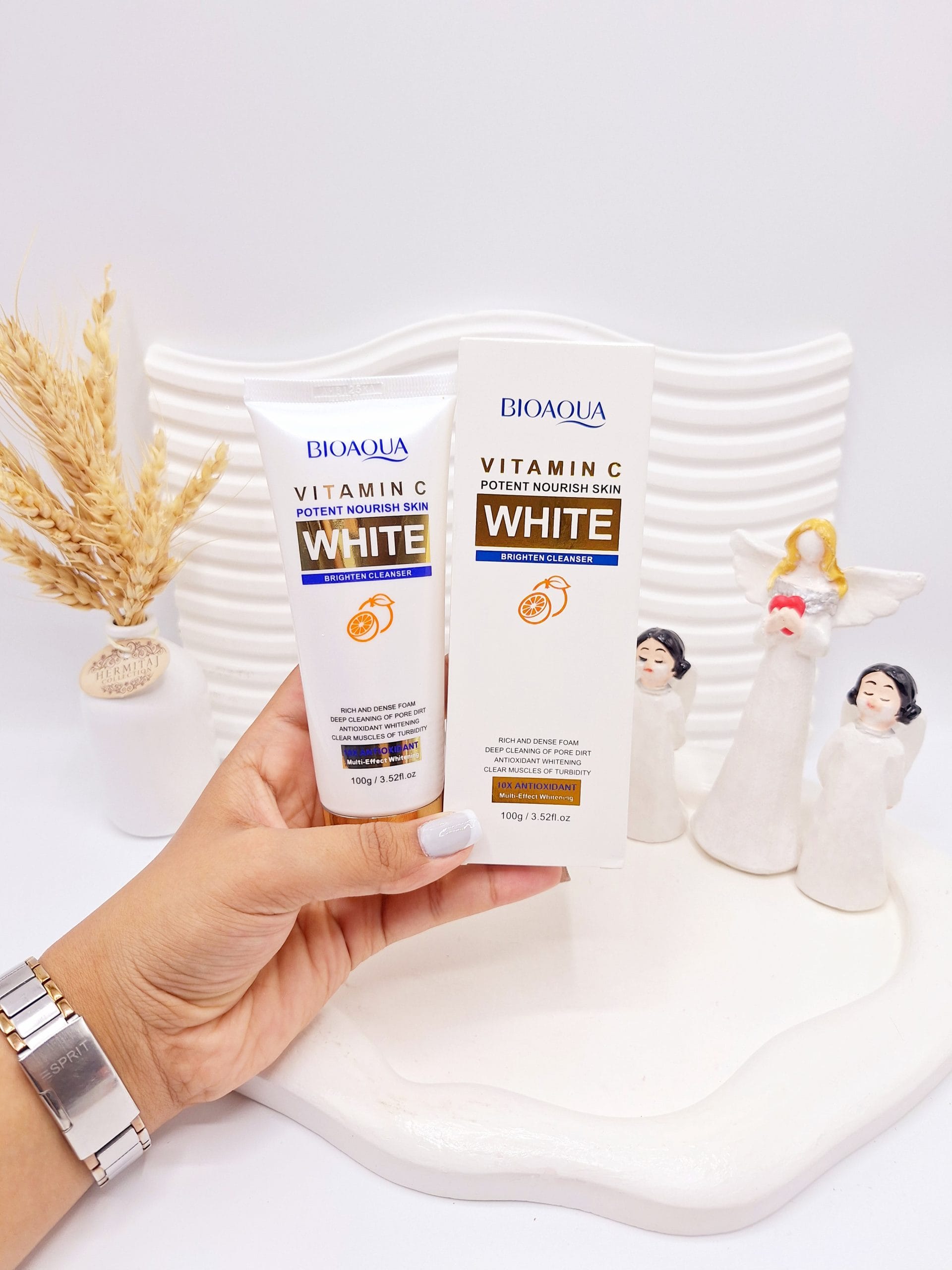 ۲۰۲۵۰۸۰۵_۱۴۲۱۲۰-scaled فوم شستشو روشن کننده و لیفت کننده ویتامین سی بیوآکوا کد 88609 - Image 1