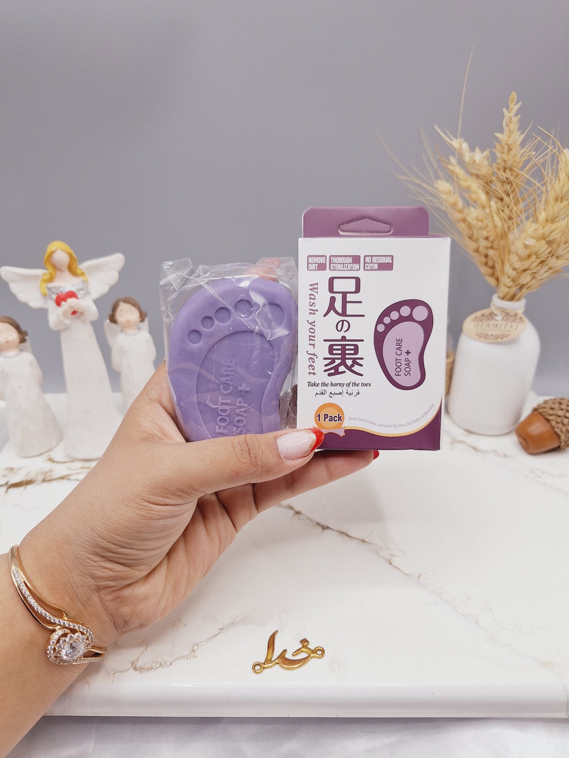 ۲۰۲۴۰۶۱۰_۱۴۱۴۲۷-scaled صابون لایه بردار و رفع بوی بد پا FOOT CARE کد 1060 - Image 1