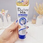 اسکراب لایه بردار روشن کننده صورت و بدن شیر الاغ ووکالی حجم 120 میل آبی کد HA-3088