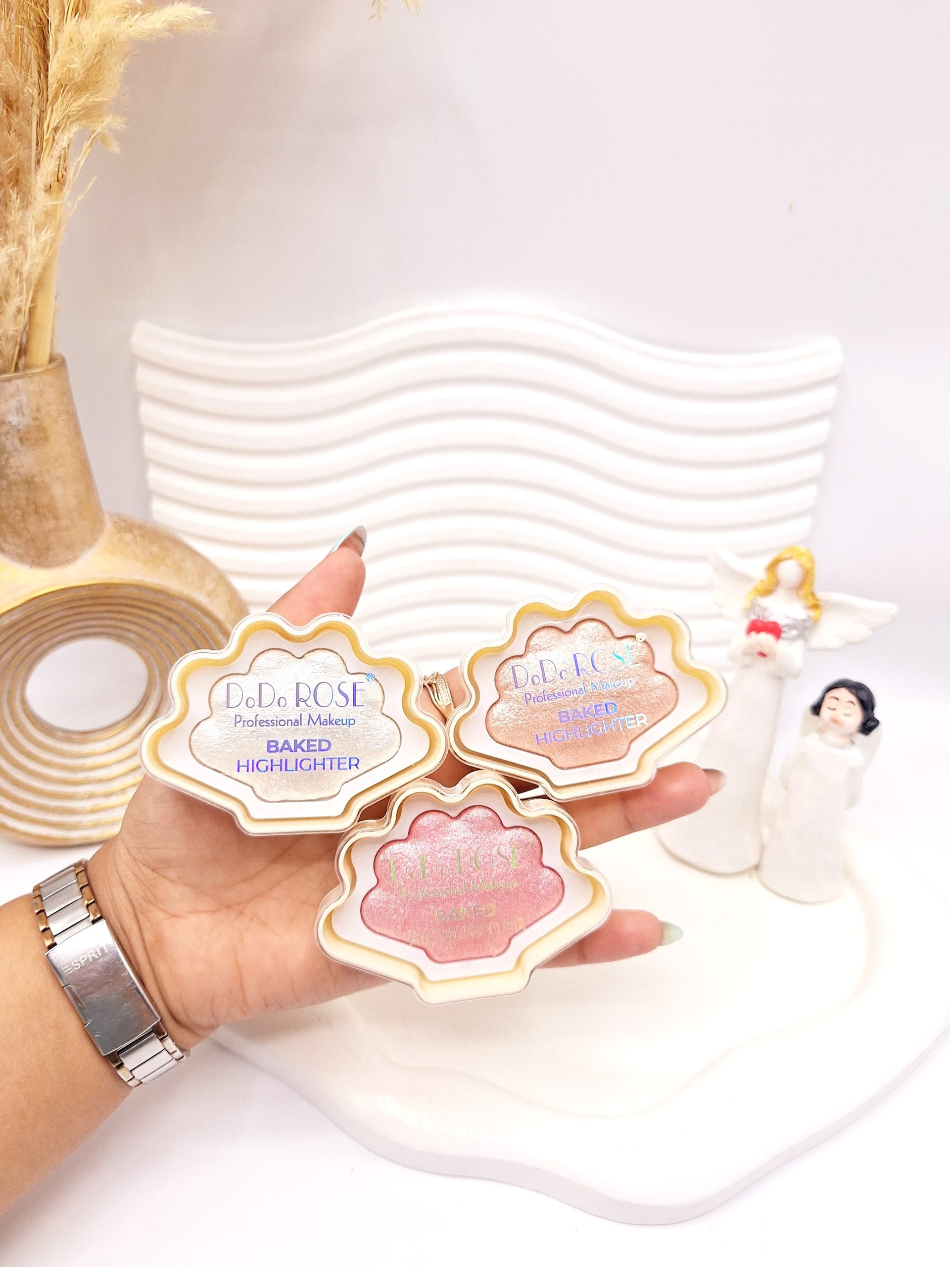 ۲۰۲۵۰۷۲۰_۰۹۵۰۴۷-scaled هایلایتر صدفی برند DoDo Rose کد 675 - Image 1