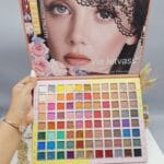 پالت سایه میکاپ دارای همه طیف رنگی زیبا برند Via letvas کد 2338