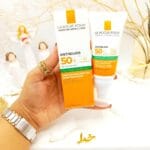 کرم ضدآفتاب بی رنگ مخصوص پوست چرب و مختلط و مستعد جوش لاروش پوزای SPF50 کد 6430