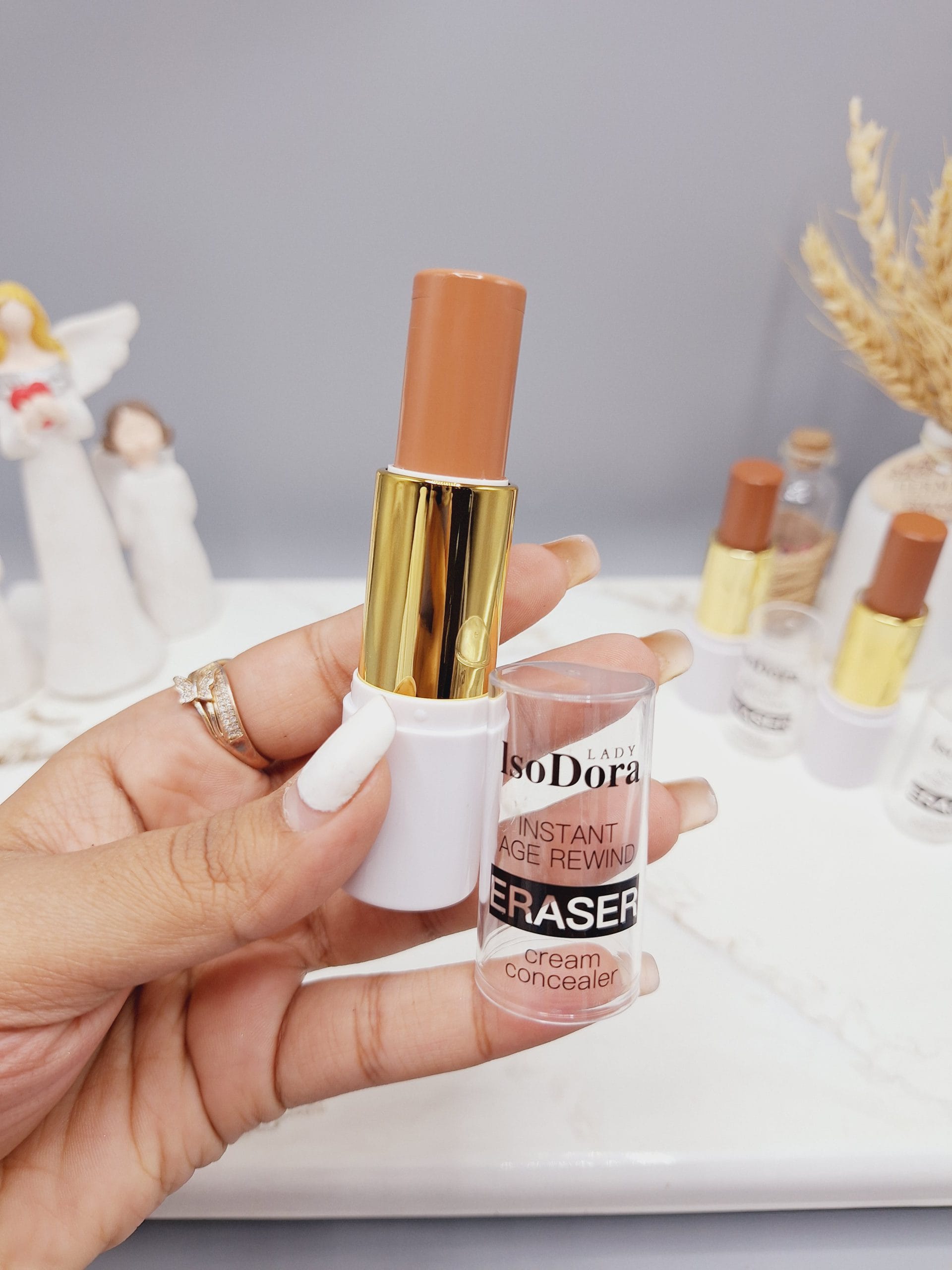 ۲۰۲۴۱۰۱۸_۱۲۴۸۰۷-scaled کانتور استیکی کیفیت عالی برند ایزودورا کد A0270 - Image 1